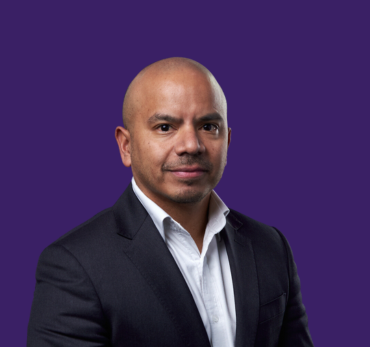 370×347-staff-isaac-goncalves-1